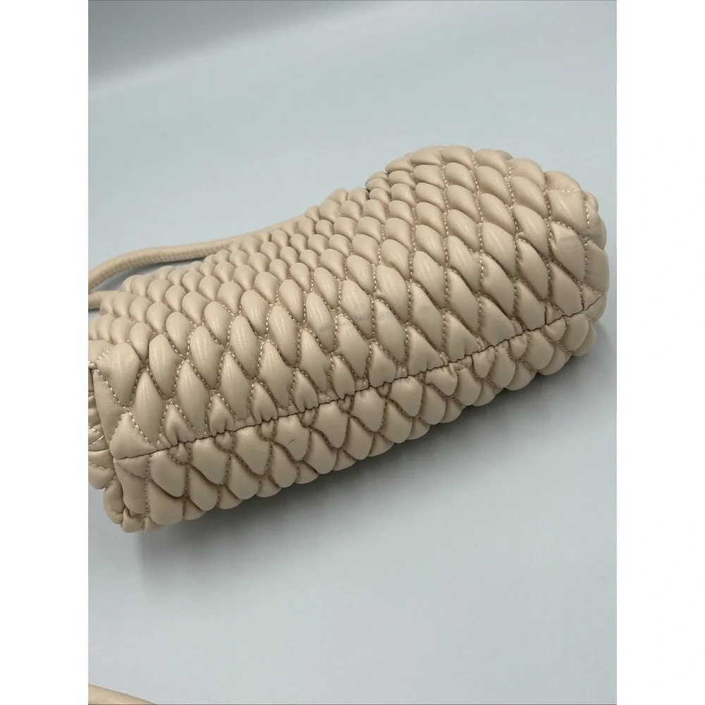Dumpling Bag Quilted Clutch Handbag Cloud‎ Crossbody Purse Fashion Beige